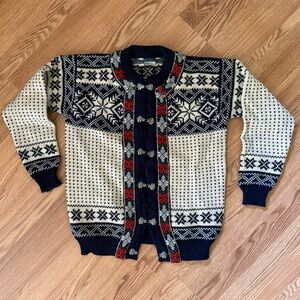 Dale of‎ Norway Classic 100% Wool Cardigan Sweater sz 42